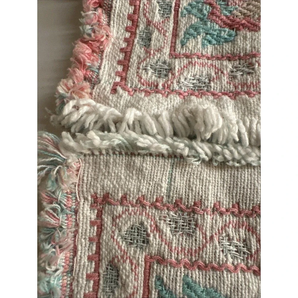 Vtg‎ Flower Blue and Pink Woven Placemats Tapestry Shabby Grandma Chic